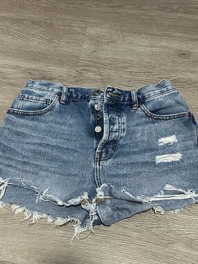 PacSun Women's Distressed Light Blue Denim Shorts